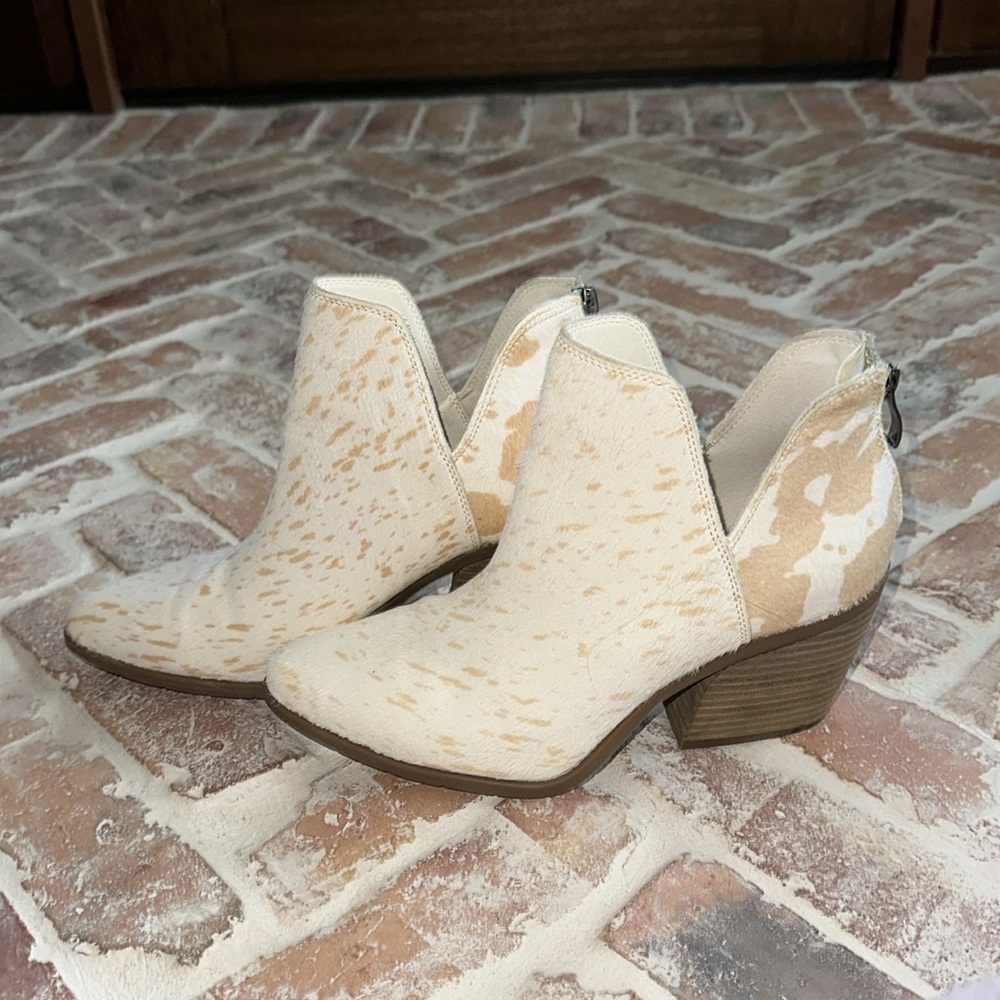 Cow Hide Michael Shannon Booties - Picture 2 of 6